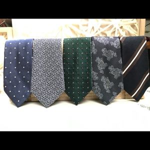 Massimo Dutti Mulberry Silk and cotton ties.